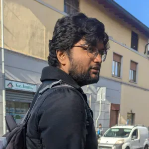 Responsible Engineering Student Babysitter in Milan