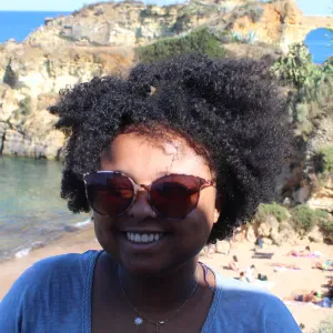 Baby-sitter expérimentée sur Bruxelles