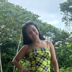 Baby-sitter expérimentée, sérieuse sur Cayenne 