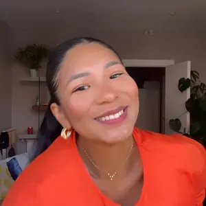 Apoyo Educativo con Experiencia y Maestría en TICs