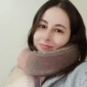 Baby-sitter sérieuse et douce à Marseille