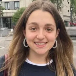 Pet-Sitter à Paris enthousiaste et passionnée 