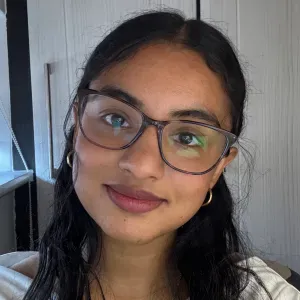 Student Babysitter in Birmingham