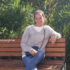 Personne responsable et patiente pour garde d'enfants