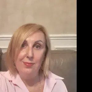 Baby-sitter expérimenté à Paris