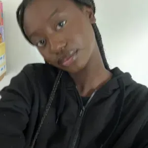 Femme de ménage disponible sur Paris 