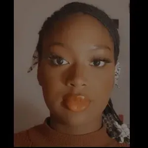 Baby-sitter douce et sérieuse – lundi, week-end et soirées