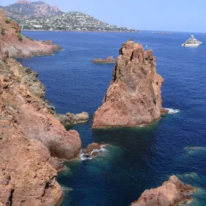 Garde d'enfants expérimenté à domicile 