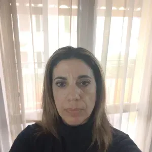 Addetta pulizie domestiche a Parma