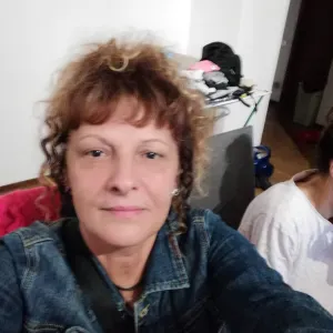 Cerco lavoro come donna pulizie divignano e limitrofi