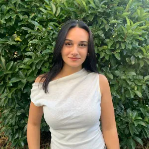 Canguro en Madrid dispuesta en fines de semana o tardes 