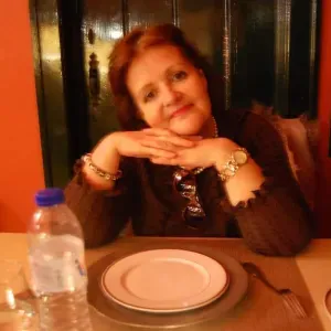 Posição para um empregado de limpeza em Óbidos