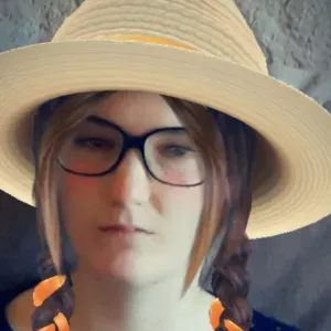 Femmes de menge garde enfants sur pontarlier 