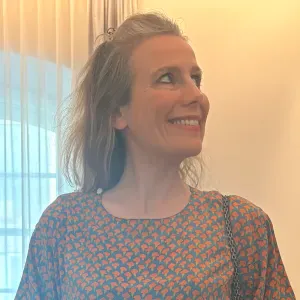Recherche baby-sitter portugaise - sorties d'école à Paris