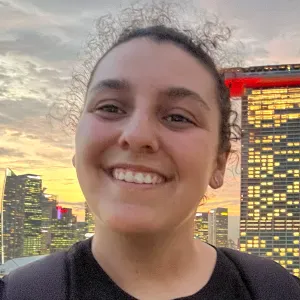 Baby sitter débutante à Dijon 