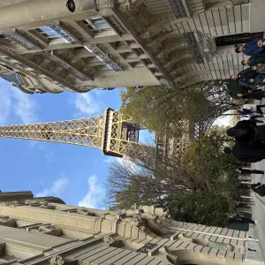  Garde d'enfants à domicile avec logement – anglais courant