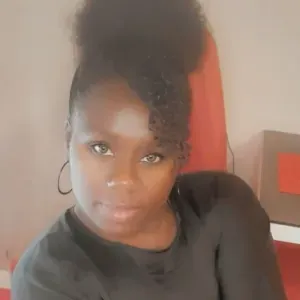 Fame de ménages responsable à cannes