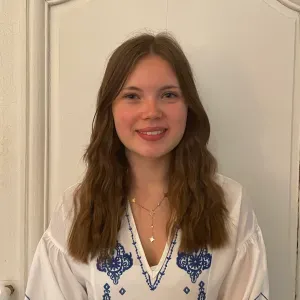 Babysitter en formation BAFA – Disponible en juillet/août