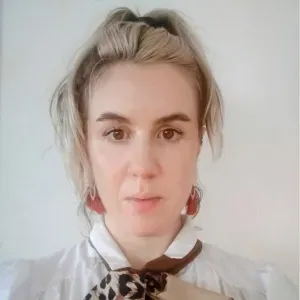 Cuidadora de gatos y perros zona Cambrils y alrededores