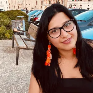 Addetta alle pulizie notaresco e dintorni 