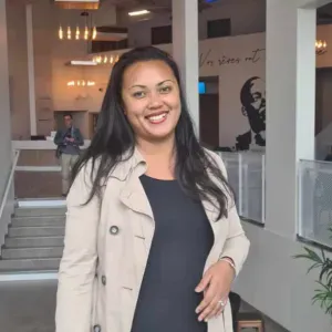 Baby-sitter expérimentée en tant que mère de trois enfants