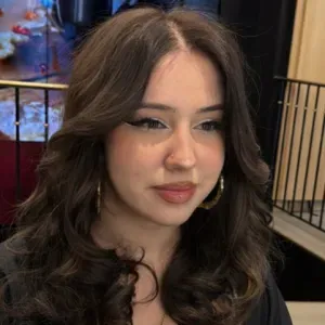 Baby-sitter très motivée à Avignon 