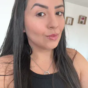 gouvernante à Paris J'adore nettoyer et organiser la maison