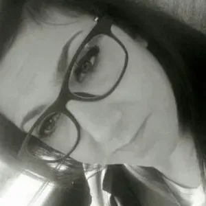 Emprego de petsitter em Torres Novas