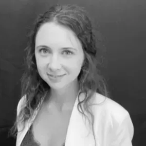 Nounou à domicile expérimentée et à l'écoute 