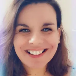 Baby-sitter expérimentée à Béziers 