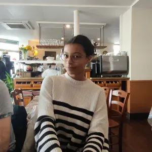 Une pet sitter pour chien et chat