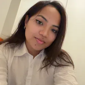 Baby-sitter expérimentée à Luxembourg 