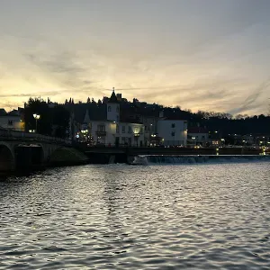 Qualquer ajuda, Viseu, Carregal do Sal