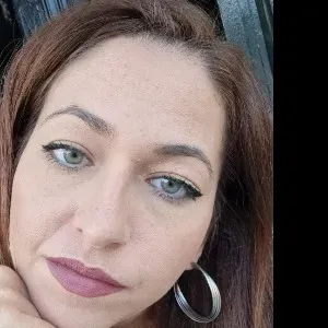 Trabajo como canguro,limpiadora,cuidado de mayores...