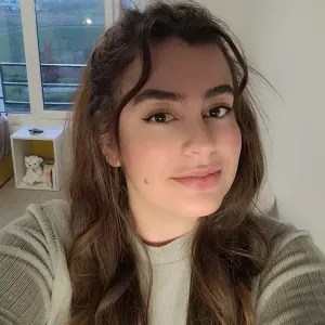 Baby sitter expérimentée en île de France 