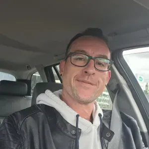 Recherche baby-sitter - garde d'enfants à Chiny