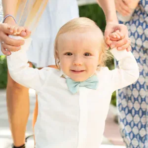 Busco Niñera en Madrid en jornada de 12:00 a 20:30