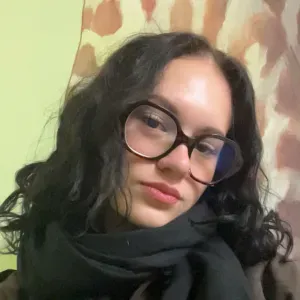Baby-sitter expérimentée et attentionnée 😊