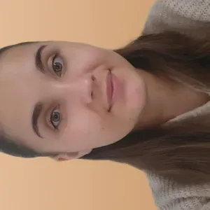 Babysitting à Madrid native francaise