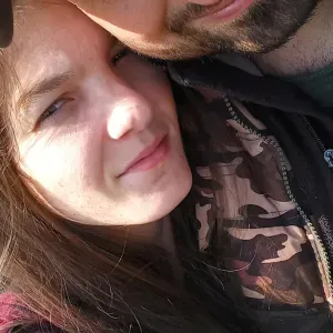 Salve mi chiamo mihaela e cerco lavoro come pulizie