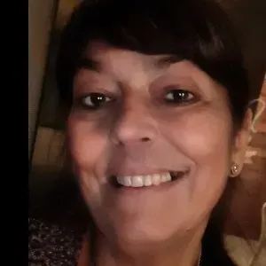 Servicos limpeza, cuidado de idosos ou crianças, outras tare