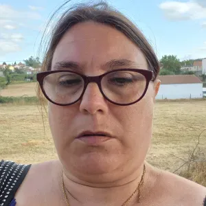 Femme de ménage chez des particulier.