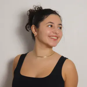 Baby-sitter Souriante et bienveillante sur Bordeaux 
