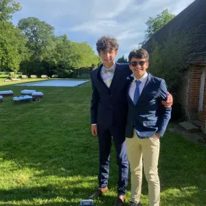 Baby-sitting à Chartres. 