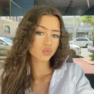 baby-sitter saint jean de luz et alentours.