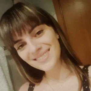 Laureata offre ripetizioni online/aiuto compiti in chimica