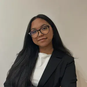 Baby-sitter sérieuse et disponible immédiatement 