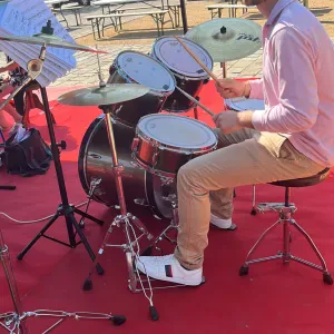 Cours de musique, plusieurs instruments