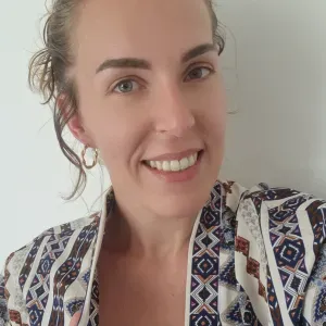 Aide à domicile/ménage/repassage/aide aux courses