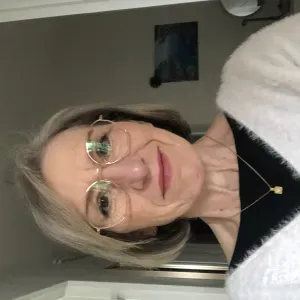 Baby-sitter expérimentée à Evreux 